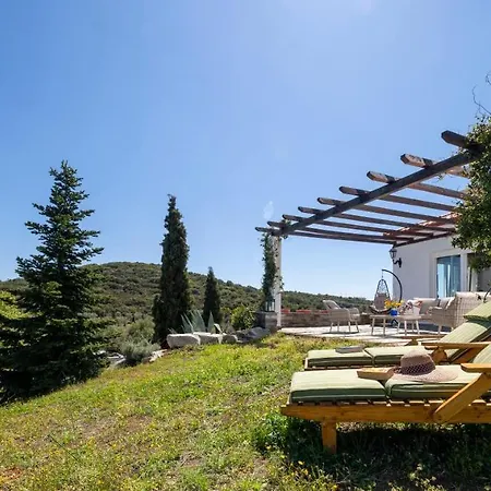 Villa Pirgadikia Exterior photo