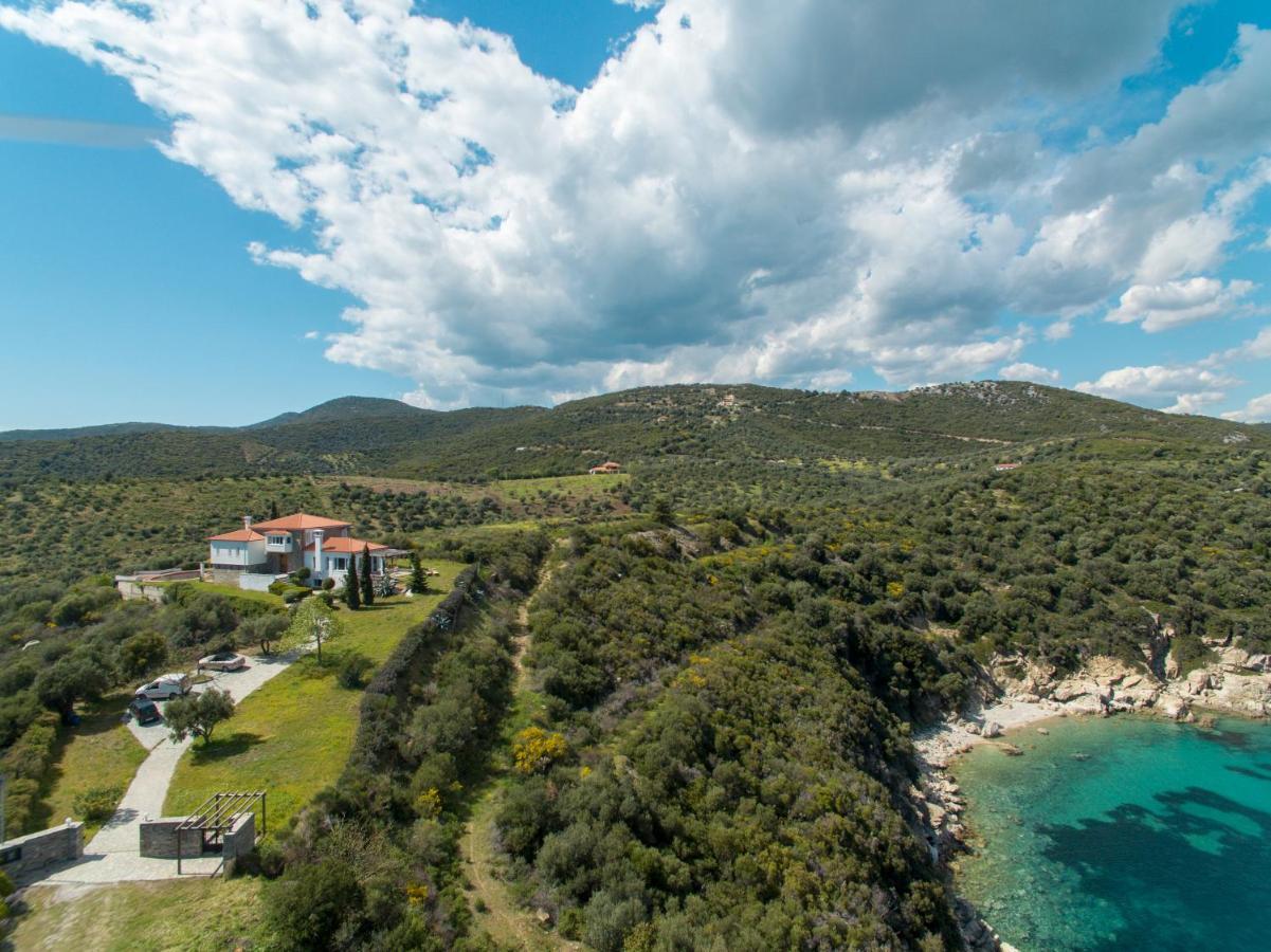 Villa Pirgadikia *