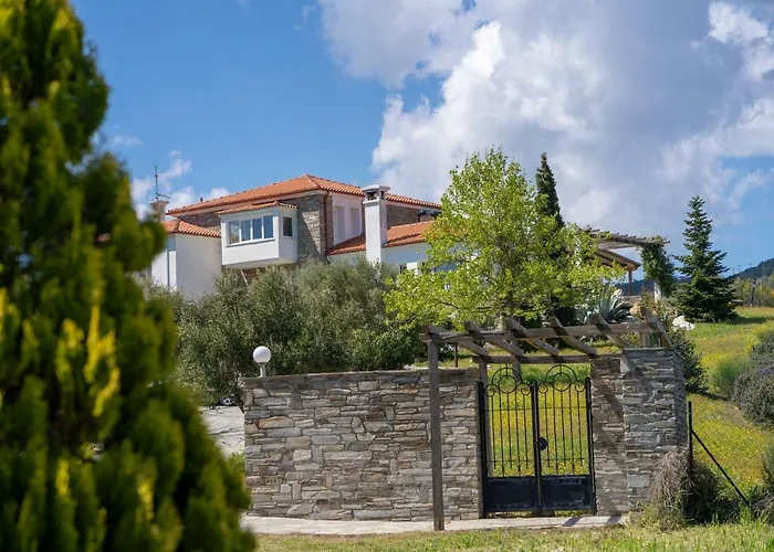 Villa Pirgadikia